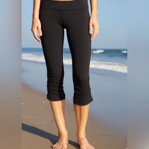 Lululemon The Flow & Go Cropped Leggings